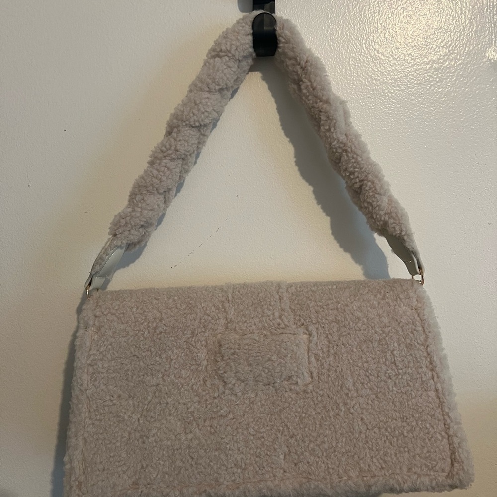 Bag - Picture 2 of 4